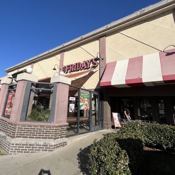 TGI Fridays North Orange - American Near Me - Orange, California