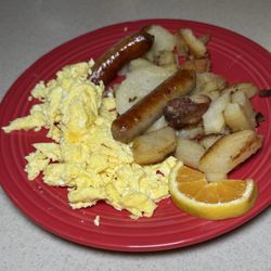 Depot Diner - 2 Eggs Combo (pancakes on a separate plate)