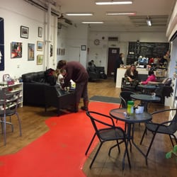 Wild Bytes Cafe and Lounge - Spacious....great for meet ups X
