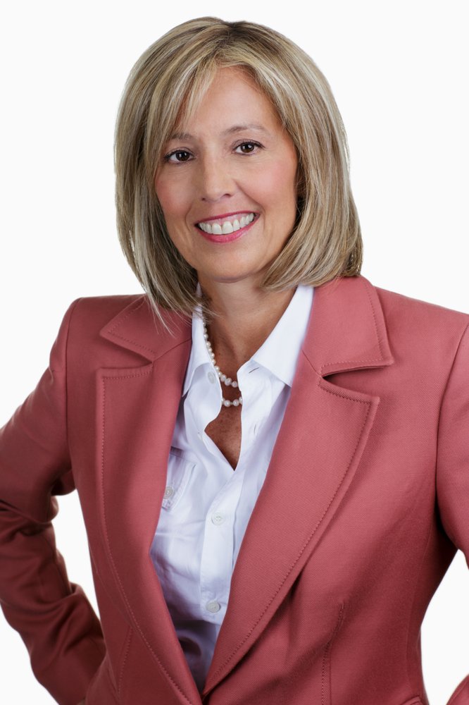 AIMEE FINK DOUGLAS ELLIMAN REAL ESTATE 575 Madison Ave, New York, New