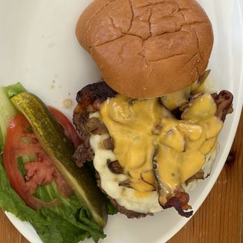 Willey's BBQ - Willie's barbecue cheeseburger - Barbeque Near Me - Colonial Beach, Virginia Willey's BBQ - Willie's barbecue cheeseburger - Barbeque Near Me - Colonial Beach, Virginia