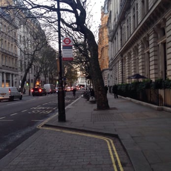 Club Quarters - View down street from hotel door. Lovely street. - Hotels Near Me - London, XGL