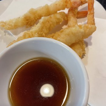 Kizuna - Shrimp Tempura Roll - Sushi Bars Near Me - Vienna, Virginia Kizuna - Shrimp Tempura Roll - Sushi Bars Near Me - Vienna, Virginia
