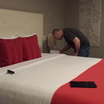 Belamere Suites - Beautiful bed - Hotels Near Me - Perrysburg, Ohio Belamere Suites - Beautiful bed - Hotels Near Me - Perrysburg, Ohio