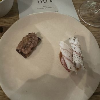 Lyle's - Cornish tuna toast, smoked eel tart - British Near Me - London, XGL