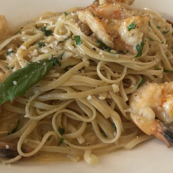 Verde on Smith - Shrimp Scampi w/ Linguine - Italian Near Me - Brooklyn, New York Verde on Smith - Shrimp Scampi w/ Linguine - Italian Near Me - Brooklyn, New York