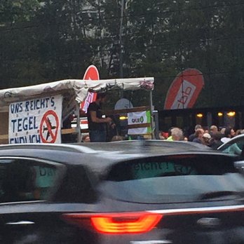 Urania Berlin - TXL soll offen bleiben? DEMO vor der Urania - Venues & Event Spaces Near Me - Berlin, BE Urania Berlin - TXL soll offen bleiben? DEMO vor der Urania - Venues & Event Spaces Near Me - Berlin, BE