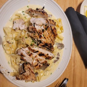 Carrabba's Italian Grill - Chicken fettuccine.  It is absolutely delicious and a large serving. - Italian Near Me - Jacksonville, Florida