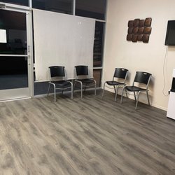 AZC Drug Testing - Lobby