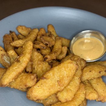3UP Rooftop Lounge - Onion chips - Bars Near Me - Carmel, Indiana 3UP Rooftop Lounge - Onion chips - Bars Near Me - Carmel, Indiana