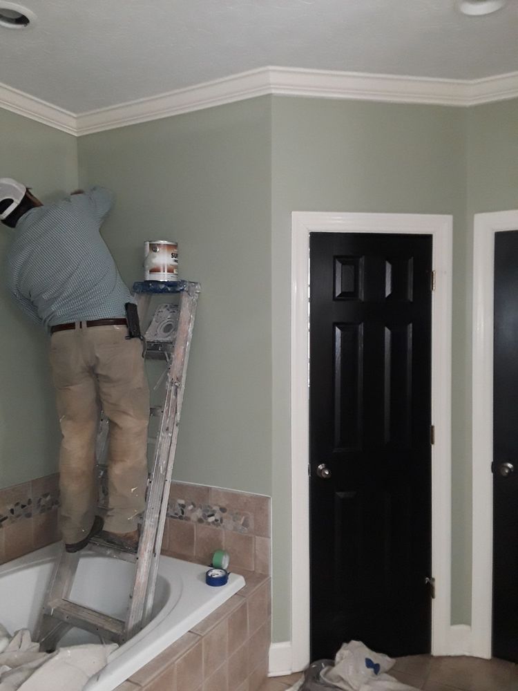 Slide of Tom Grubbs Custom Painting and Remodeling