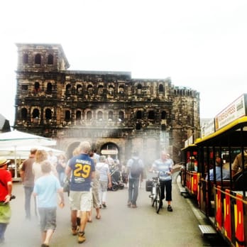 Porta Nigra - prepare to walk - Landmarks & Historical Buildings Near Me - Trier, RP