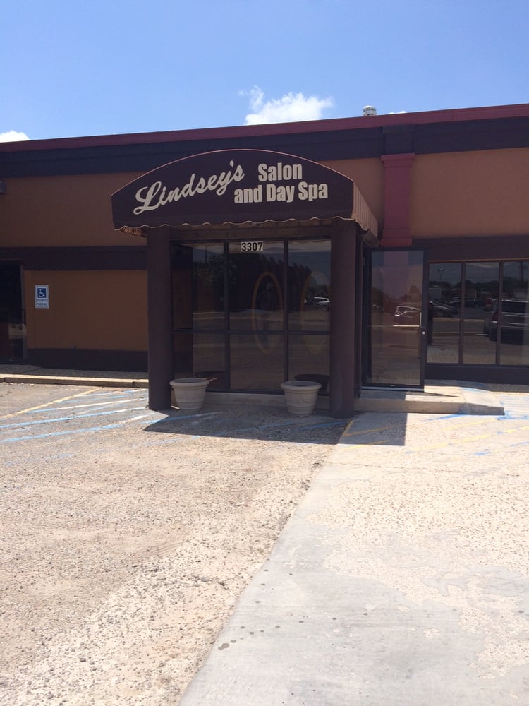 AALON SALON AT LINDSEY’S 3307 83rd St, Lubbock, Texas Hair Salons