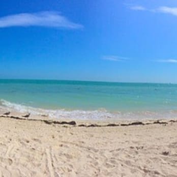 Key Colony Beach Motel - The beach at key colony beach motel - Hotels Near Me - Key Colony Beach, Florida