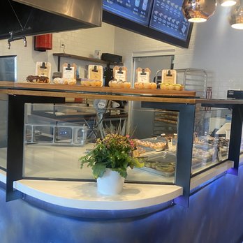 Domo Desserts - Inside - Donuts Near Me - Huntington Park, California Domo Desserts - Inside - Donuts Near Me - Huntington Park, California