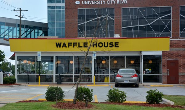 Waffle House by null