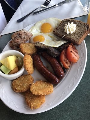 Photo of County Clare Irish Pub - Milwaukee, WI, United States. Complimentary breakfast for staying at the hotel