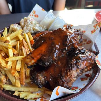 Phil's BBQ - Barbeque Near Me - San Diego, California