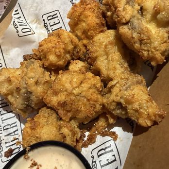 The Quarter - Fried mushrooms were delicious - Bars Near Me - Indianapolis, Indiana
