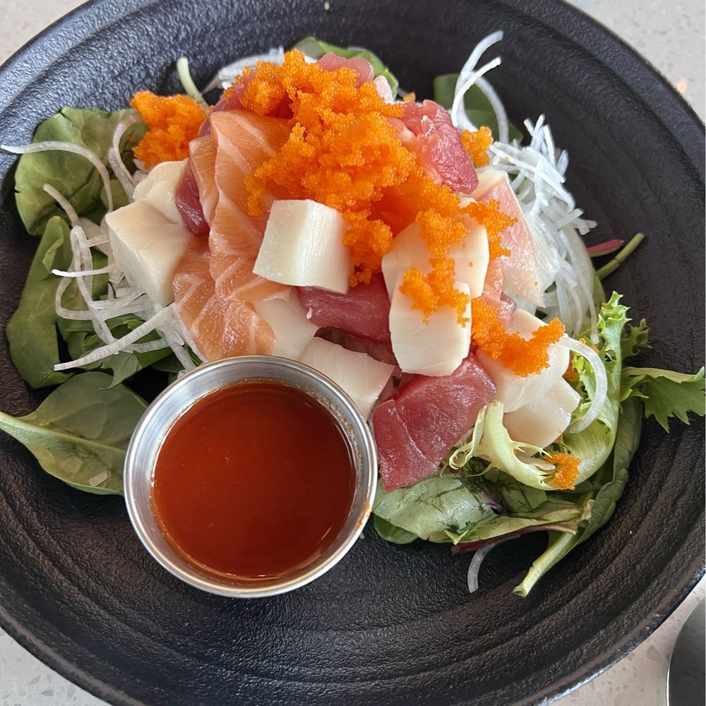 Sashimi Salad
