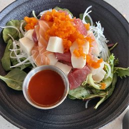 Sashimi Salad