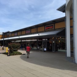 LLOYD Factory Outlet