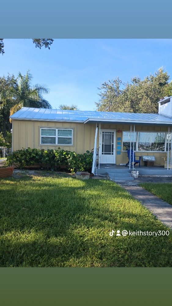 Slide of Keith The Roofer