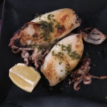 La Font de les Muses - Squid - Spanish Near Me - Barcelona, B La Font de les Muses - Squid - Spanish Near Me - Barcelona, B