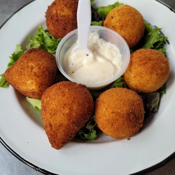 Mrs Potato - Half chicken drops and cheese bites with garlic sauce - Brazilian Near Me - Orlando, Florida Mrs Potato - Half chicken drops and cheese bites with garlic sauce - Brazilian Near Me - Orlando, Florida