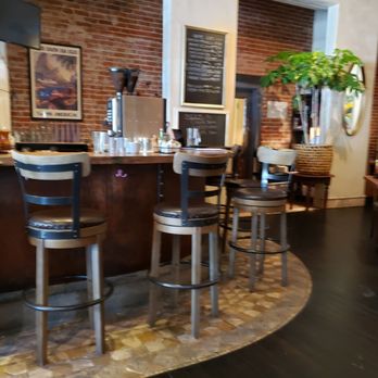 Tutu Lounge - The bar - Breakfast & Brunch Near Me - San Rafael, California Tutu Lounge - The bar - Breakfast & Brunch Near Me - San Rafael, California