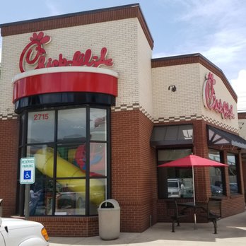 Chick-fil-A - Front - Fast Food Near Me - Houston, Texas