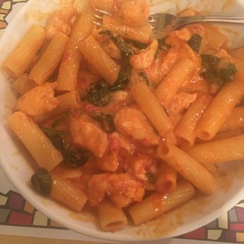 Pizzaiola - Rigatoni Fiorentina - Pizza Near Me - North Babylon, New York Pizzaiola - Rigatoni Fiorentina - Pizza Near Me - North Babylon, New York