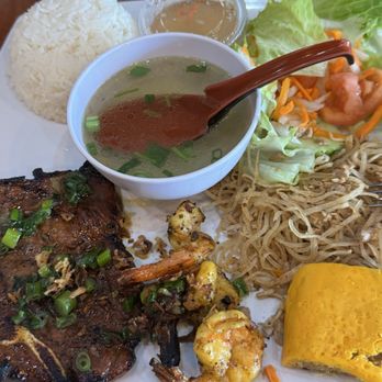 Rice & Roll’d - Pork chop - Vietnamese Near Me - Manteca, California