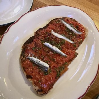 Pawn Shop - Pan con tomatoes - Sports Bars Near Me - Los Angeles, California Pawn Shop - Pan con tomatoes - Sports Bars Near Me - Los Angeles, California