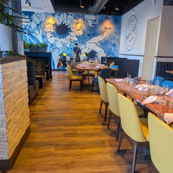 Makers Union - Inside dining - New American Near Me - Ashburn, Virginia