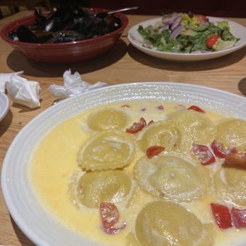 Carrabba's Italian Grill - lobster ravioli, italian House Salad - Italian Near Me - Macon, Georgia