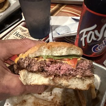 Cutter's Bar & Grill - Sports Bars Near Me - Detroit, Michigan