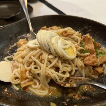 Burma Taste - Nan Gyi Thoke - Noodles Near Me - Sunnyvale, California Burma Taste - Nan Gyi Thoke - Noodles Near Me - Sunnyvale, California