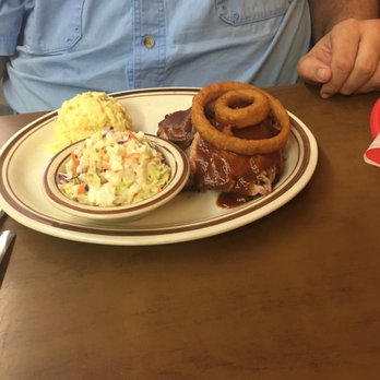 Hodies Bar B Q - Barbeque Near Me - Dalhart, Texas Hodies Bar B Q - Barbeque Near Me - Dalhart, Texas