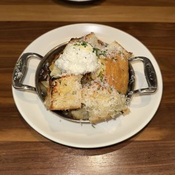 North Italia - White Truffle Garlic Bread - Italian Near Me - Cerritos, California North Italia - White Truffle Garlic Bread - Italian Near Me - Cerritos, California