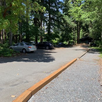 Scriber Lake Park - Parking lot at vehicle entrance. - Parks Near Me - Lynnwood, Washington Scriber Lake Park - Parking lot at vehicle entrance. - Parks Near Me - Lynnwood, Washington
