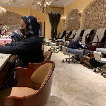 Modish Nail Spa - Nail Salons Near Me - Charlotte, North Carolina