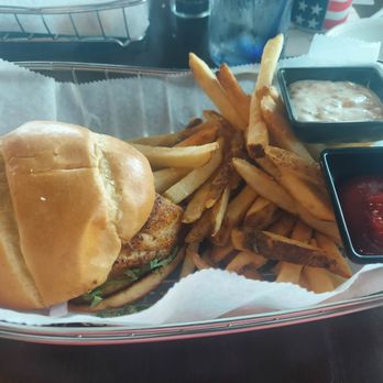 Leroy’s Fish Shack - Local Catch Sandwich - Seafood Near Me - Punta Gorda, Florida