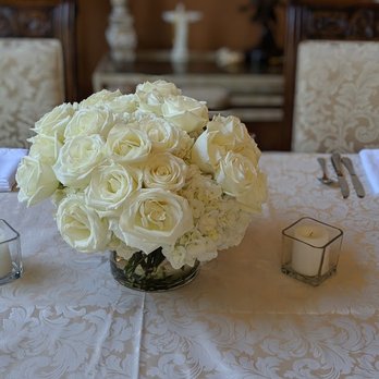 I Do Wedding Flowers - Centerpieces - Florists Near Me