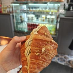 Pistachio crossaint
