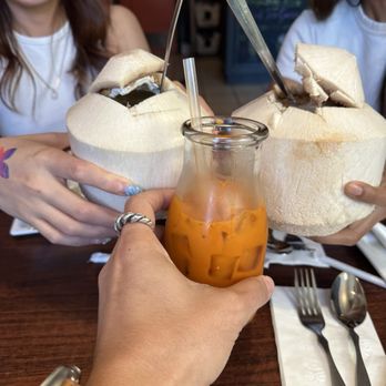 Pho 'n Rice - Thai ice tea and Coconut Juice (fresh) - Vietnamese Near Me - Somerville, Massachusetts