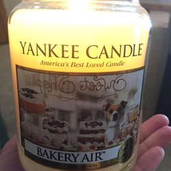 Yankee Candle Company - Adorable label and delicious smelling candle!