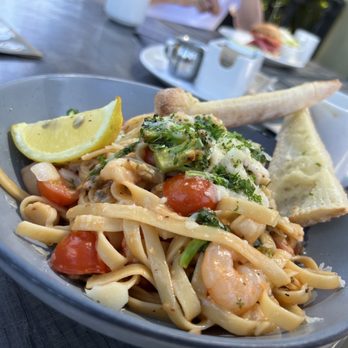 White Spot - Seafood fettuccine - Canadian (New) Near Me - Burnaby, British Columbia White Spot - Seafood fettuccine - Canadian (New) Near Me - Burnaby, British Columbia