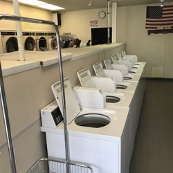 Squeeky's II Laundromat - Speed Queen Commercial Single Load washers