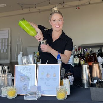 Molly Shakes It Up Bartending Services - Bartenders Near Me Molly Shakes It Up Bartending Services - Bartenders Near Me